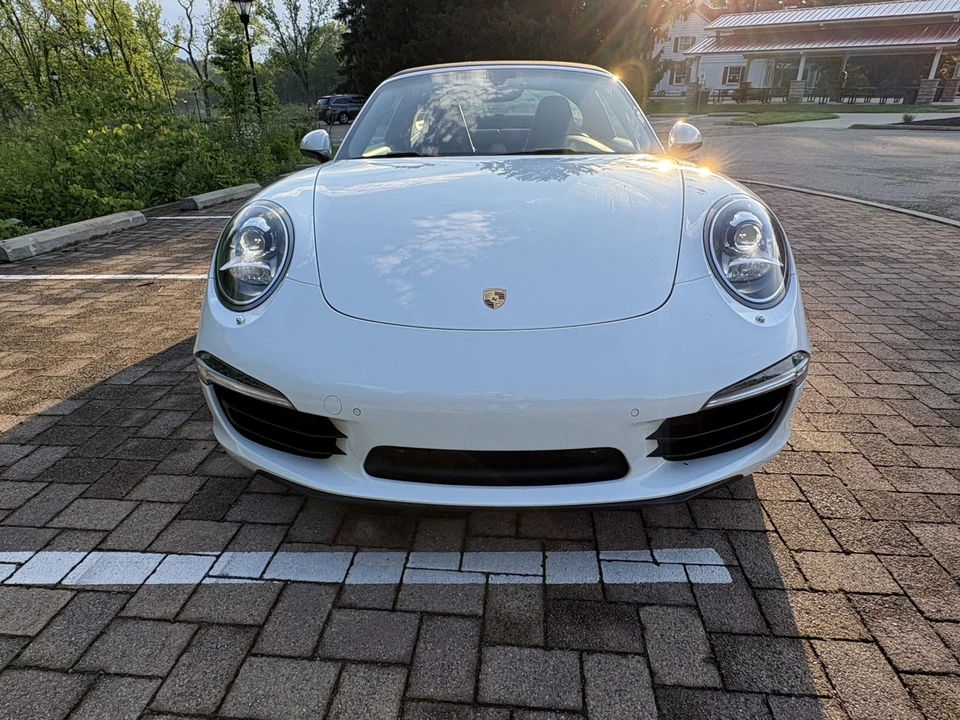 2015 Porsche 991 Targa 4 & 4S - Image 4 of 31