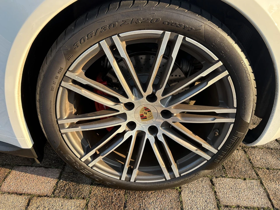 2015 Porsche 991 Targa 4 & 4S - Image 21 of 31