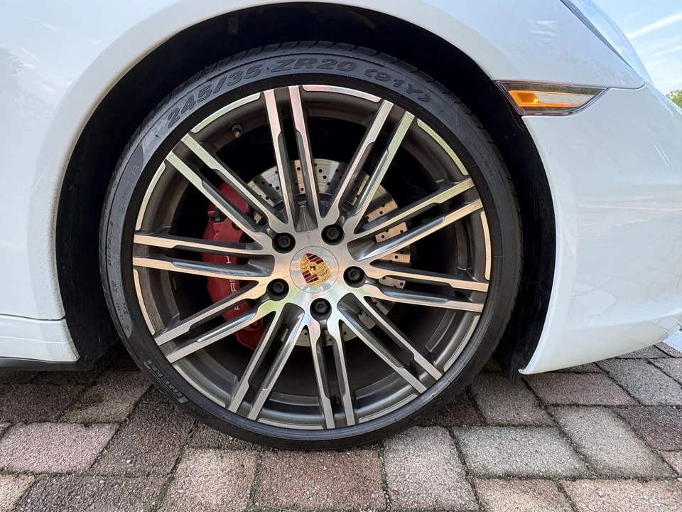 2015 Porsche 991 Targa 4 & 4S - Image 19 of 31
