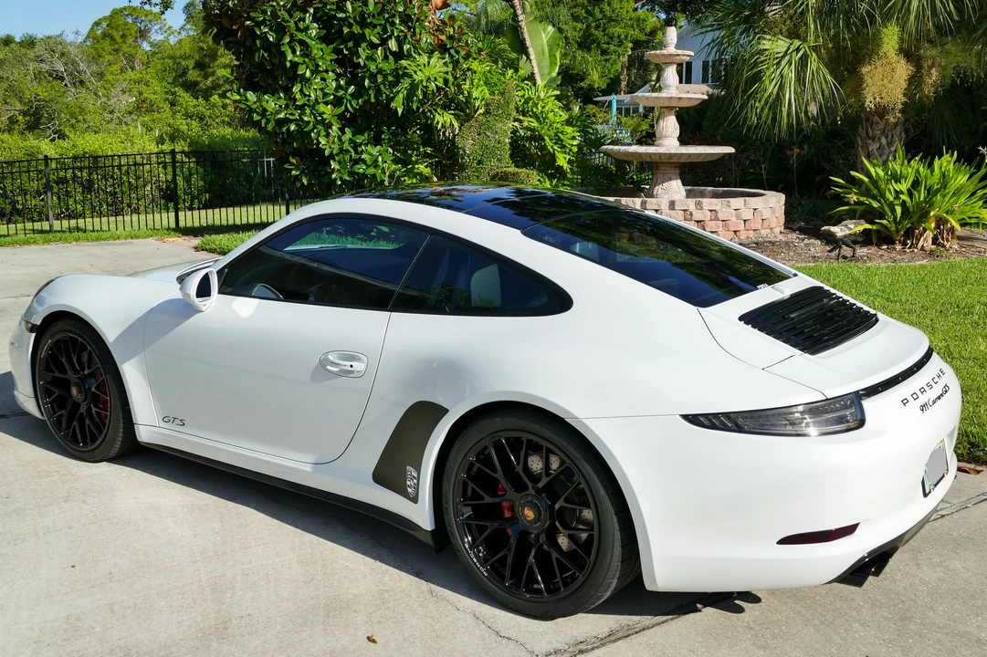 2015 Porsche 991 Carrera GTS - Image 5 of 6