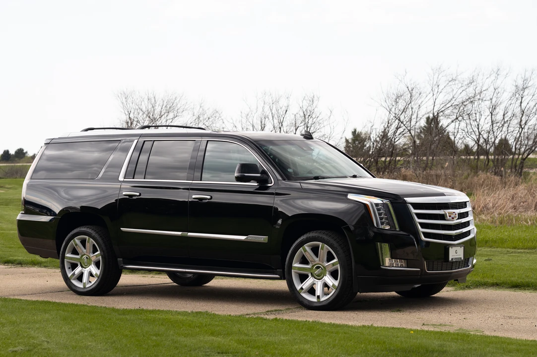 2016 Cadillac Escalade 4th Gen - Image 23 of 31