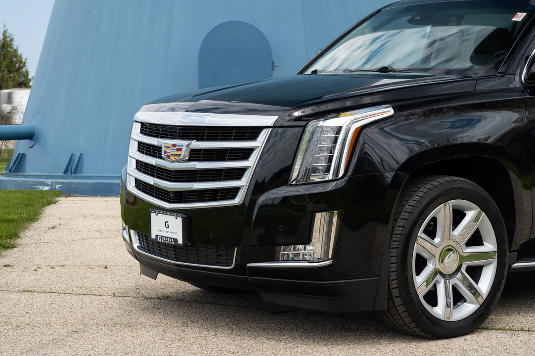 2016 Cadillac Escalade 4th Gen - Image 26 of 31