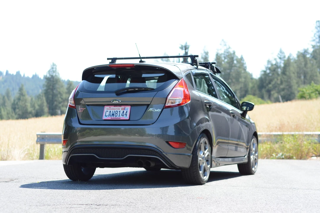 2016 Ford Fiesta - Image 16 of 31