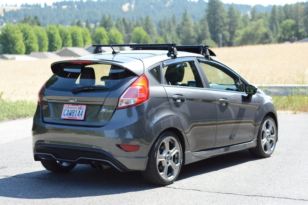 2016 Ford Fiesta - Image 19 of 31