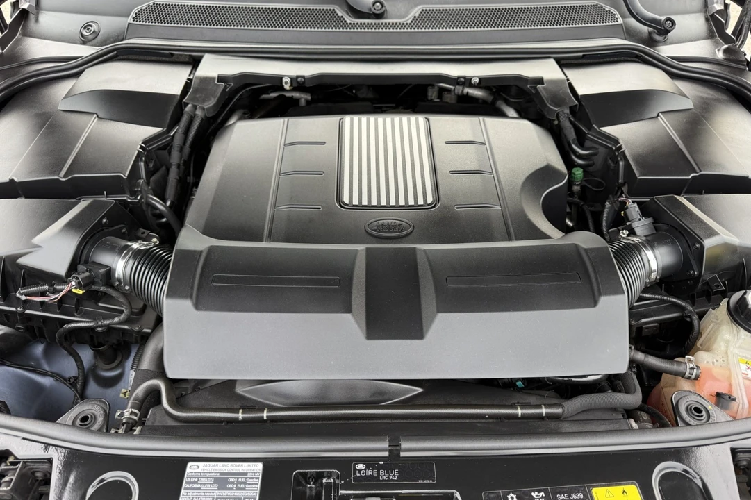 2016 Land Rover Discovery 4th Gen - Image 6 of 7