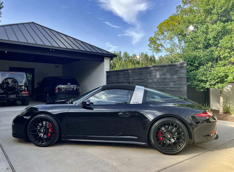 2016 Porsche 991 Targa 4 GTS - Image 6 of 6