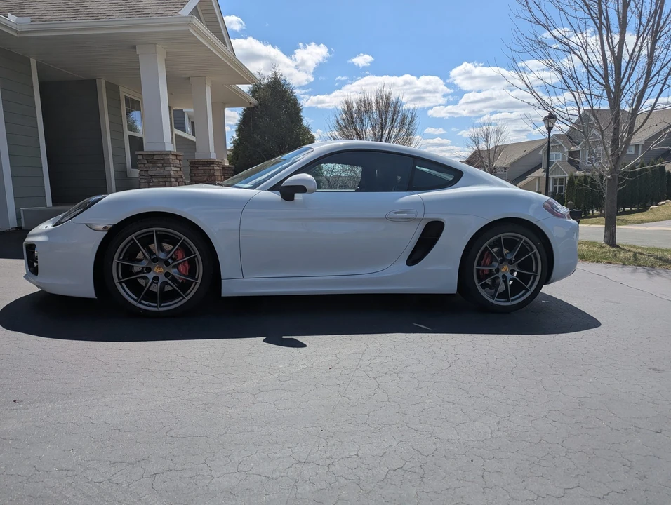 2016 Porsche 981 Cayman S - Image 14 of 31