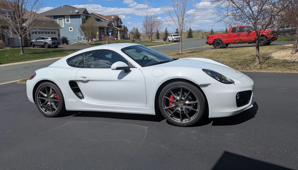 2016 Porsche 981 Cayman S - Image 8 of 31