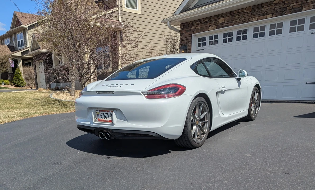 2016 Porsche 981 Cayman S - Image 11 of 31