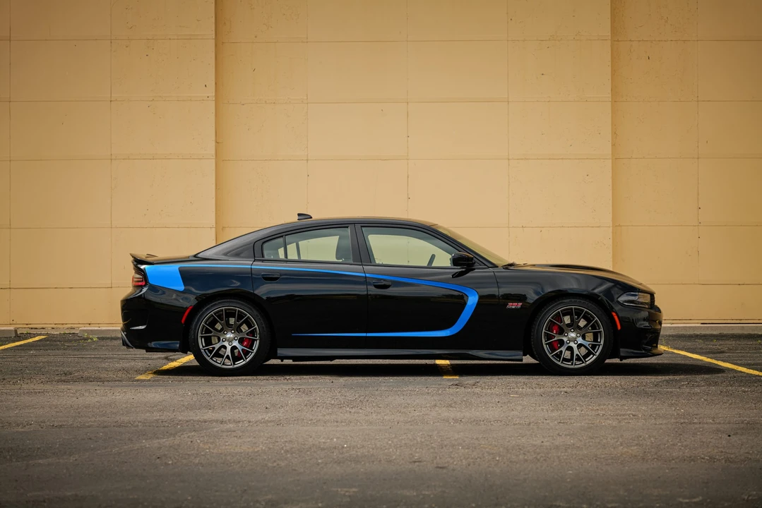 2017 Dodge Charger SRT & 392 7th Gen - Image 17 of 31