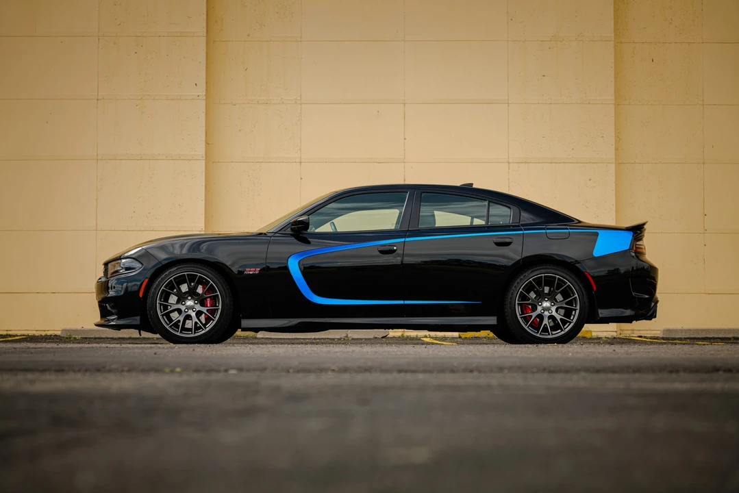 2017 Dodge Charger SRT & 392 7th Gen - Image 5 of 31