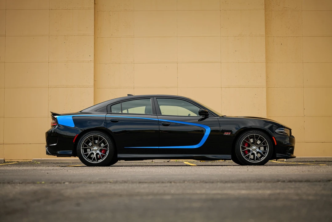 2017 Dodge Charger SRT & 392 7th Gen - Image 16 of 31