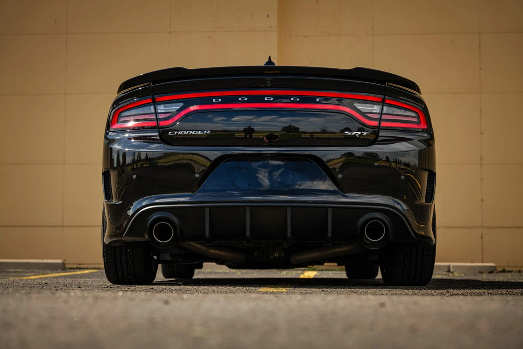 2017 Dodge Charger SRT & 392 7th Gen - Image 10 of 31