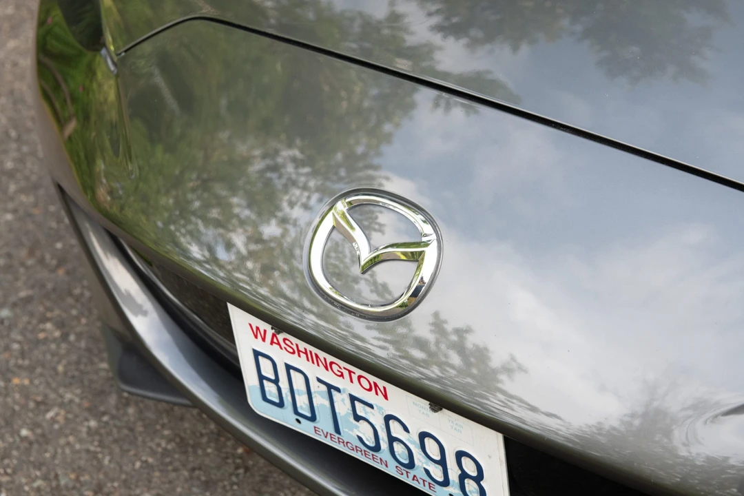 2017 Mazda ND MX-5 Miata - Image 18 of 31