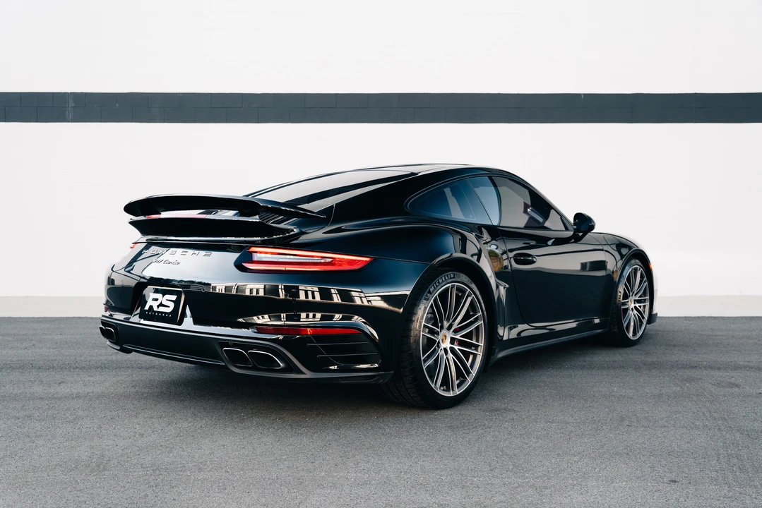 2017 Porsche 991 Turbo - Image 8 of 31