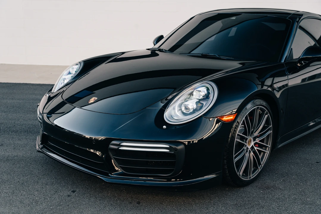 2017 Porsche 991 Turbo - Image 17 of 31