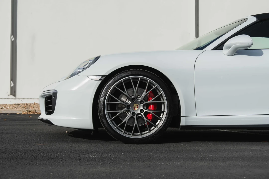 2017 Porsche 991 Targa 4 & 4S - Image 27 of 31