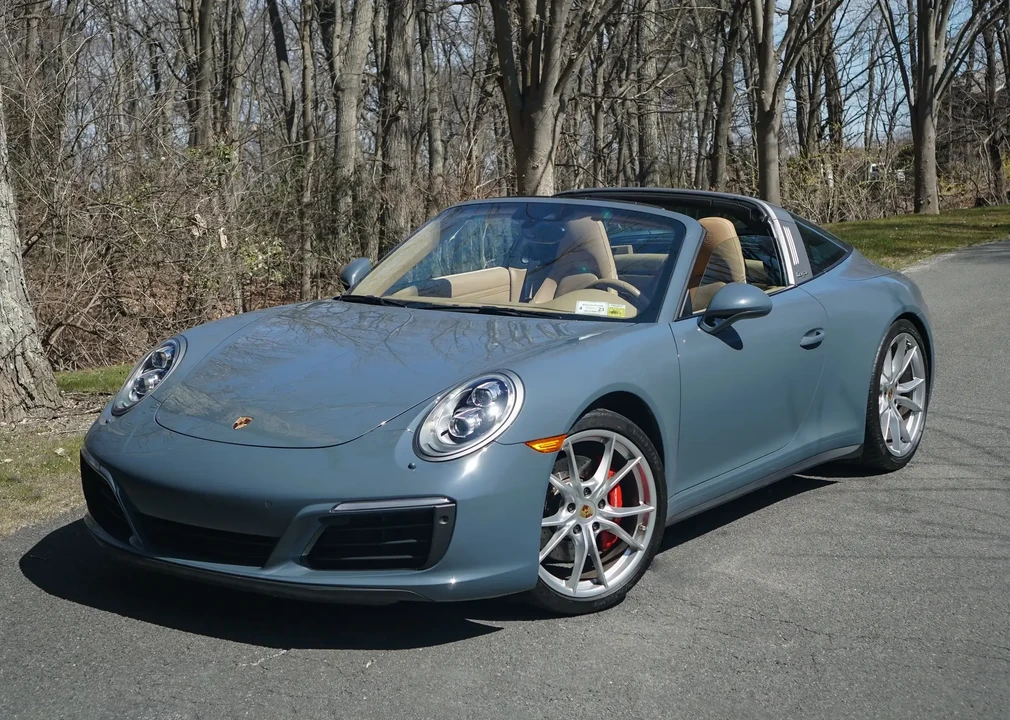 2017 Porsche 991 Targa 4 & 4S - Image 3 of 6