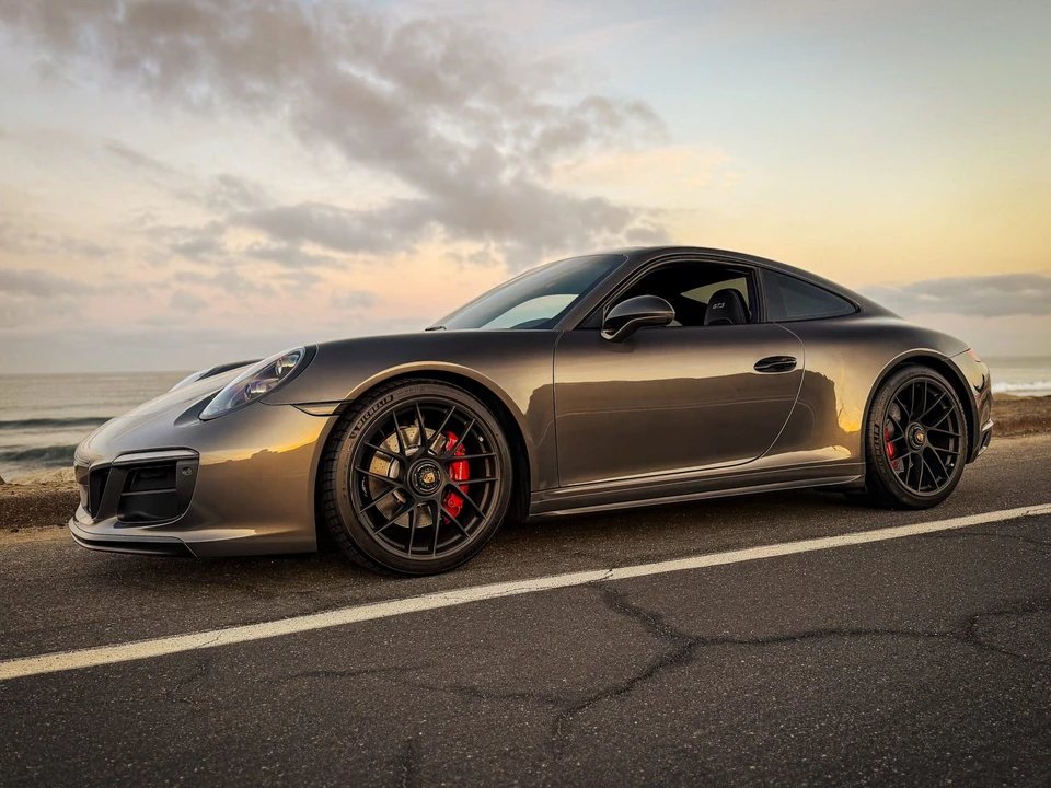 2019 Porsche 991 Carrera GTS - Image 7 of 31