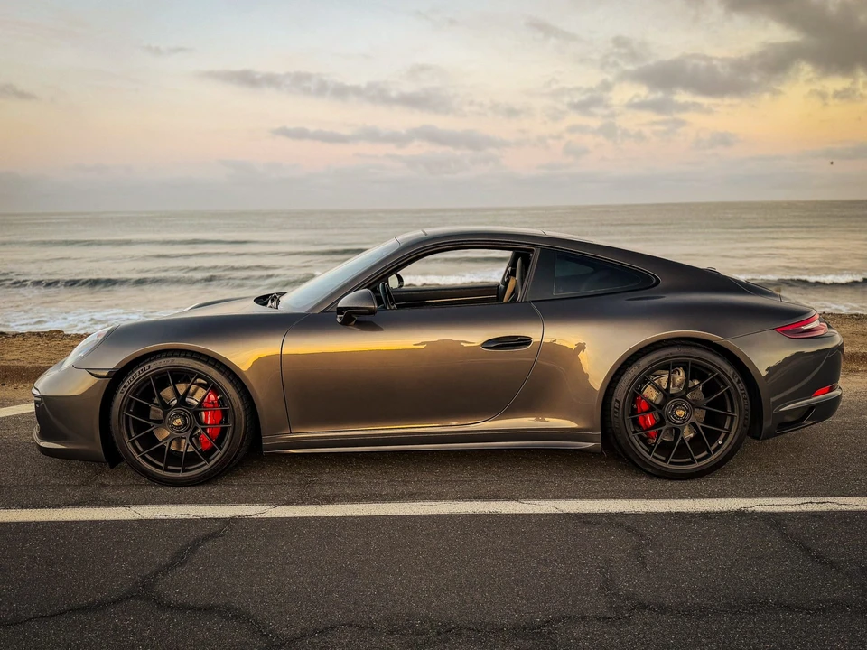 2019 Porsche 991 Carrera GTS - Image 9 of 31