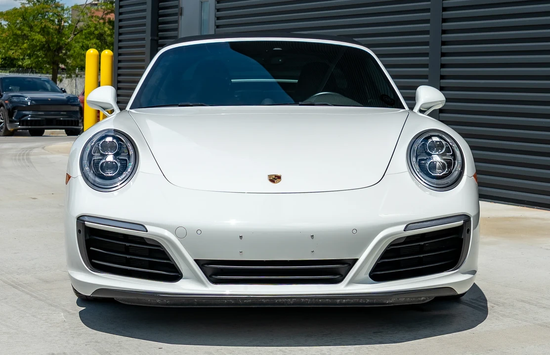 2019 Porsche 991 Targa 4 & 4S - Image 27 of 31