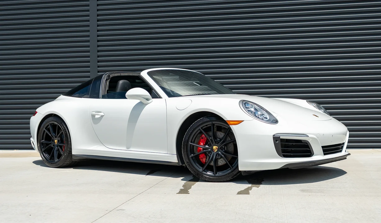 2019 Porsche 991 Targa 4 & 4S - Image 19 of 31