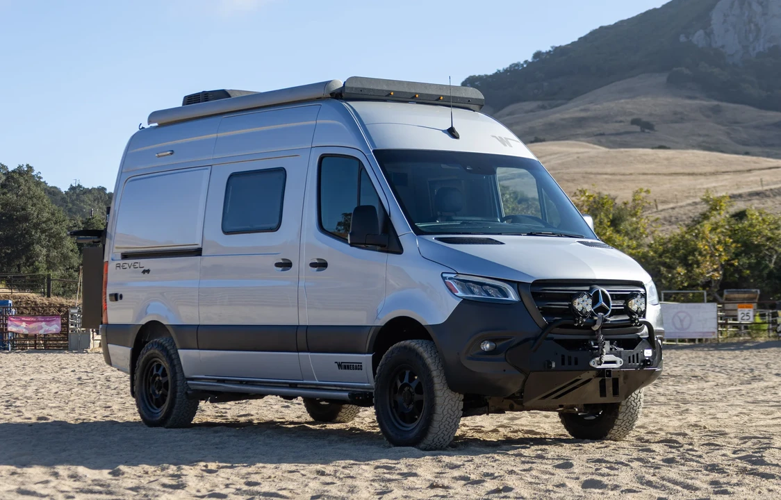 2019 Winnebago - Image 16 of 31