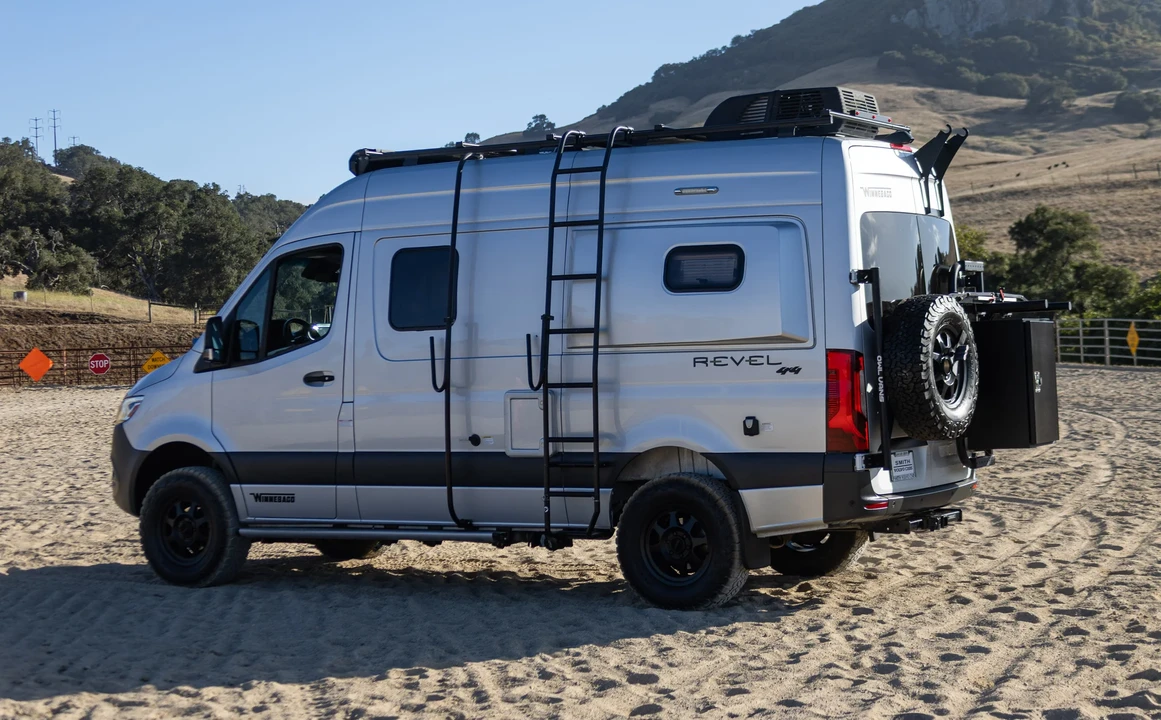 2019 Winnebago - Image 7 of 31