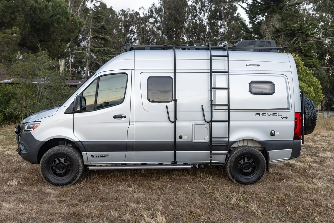 2019 Winnebago - Image 6 of 31