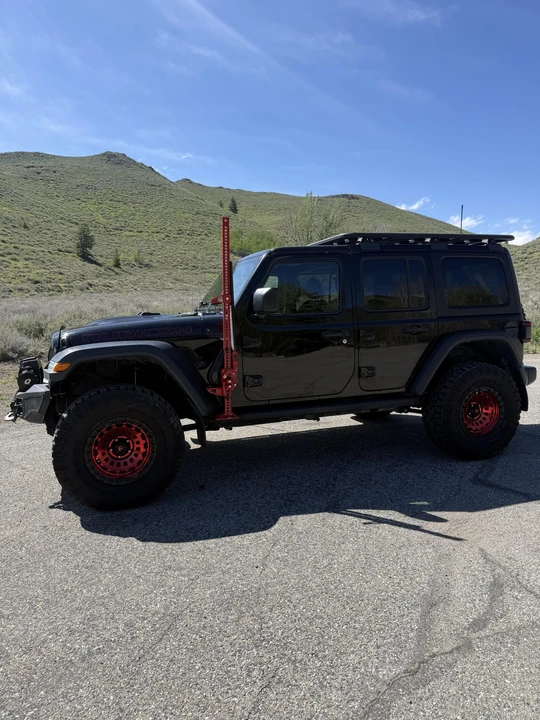 2019 Jeep JL Wrangler - Image 7 of 31