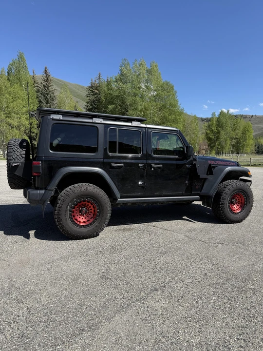 2019 Jeep JL Wrangler - Image 20 of 31