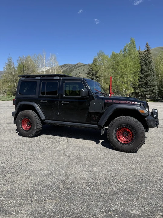 2019 Jeep JL Wrangler - Image 22 of 31