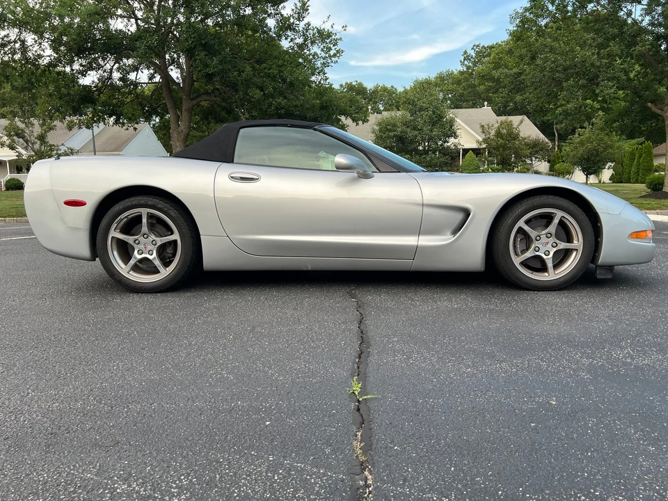 2001 Chevrolet Corvette C5 - Image 4 of 31