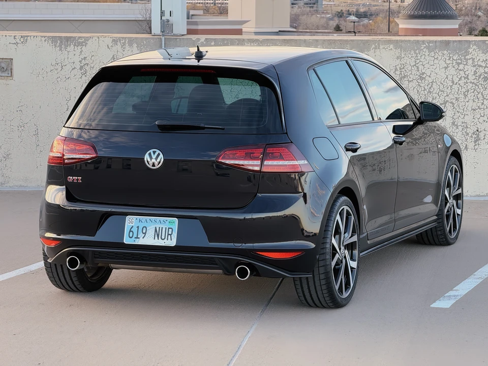2016 Volkswagen GTI Mk7 - Image 5 of 31