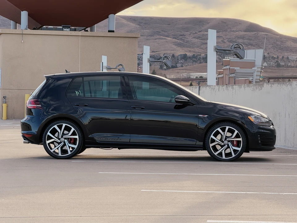 2016 Volkswagen GTI Mk7 - Image 3 of 31