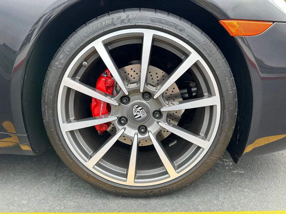 2012 Porsche 991 Carrera - Image 13 of 31