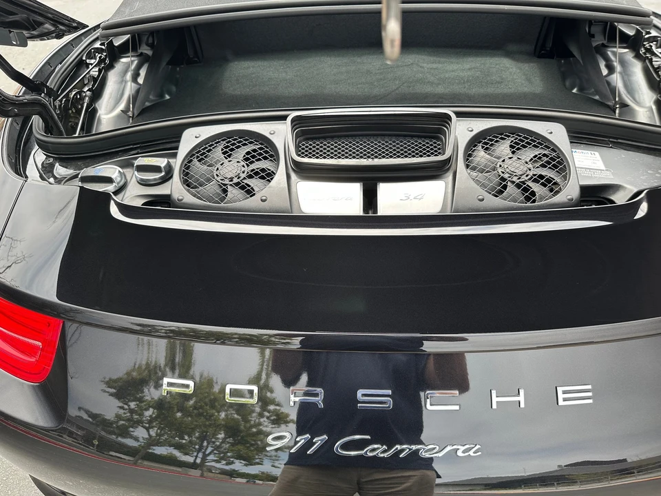 2012 Porsche 991 Carrera - Image 23 of 31