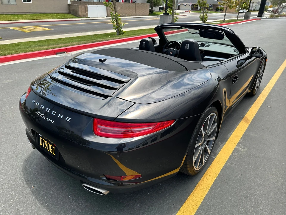 2012 Porsche 991 Carrera - Image 2 of 31