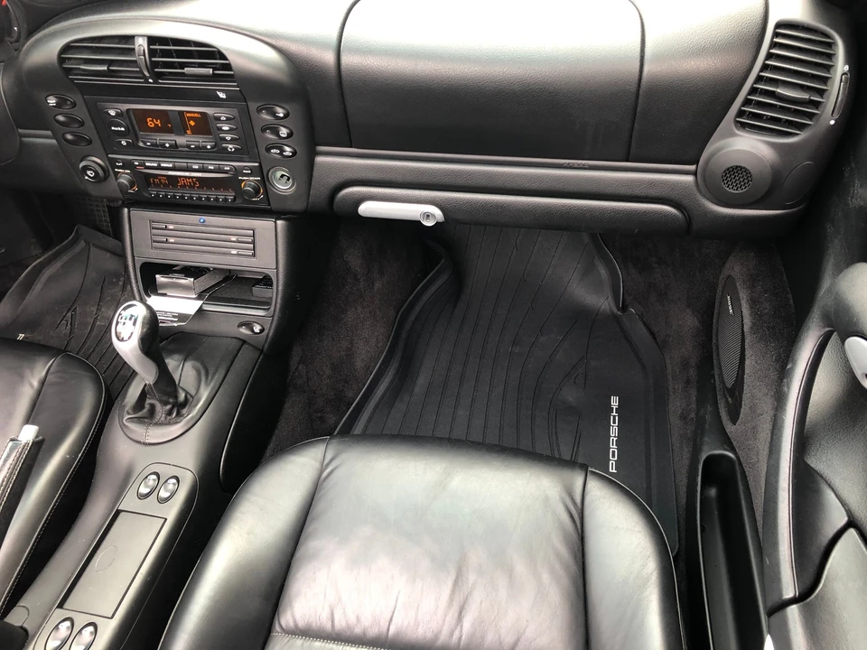 2003 Porsche 996 Carrera - Image 12 of 23