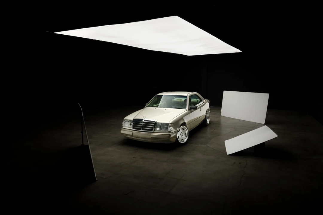 1988 Mercedes-Benz W124 E-Class - Image 30 of 31