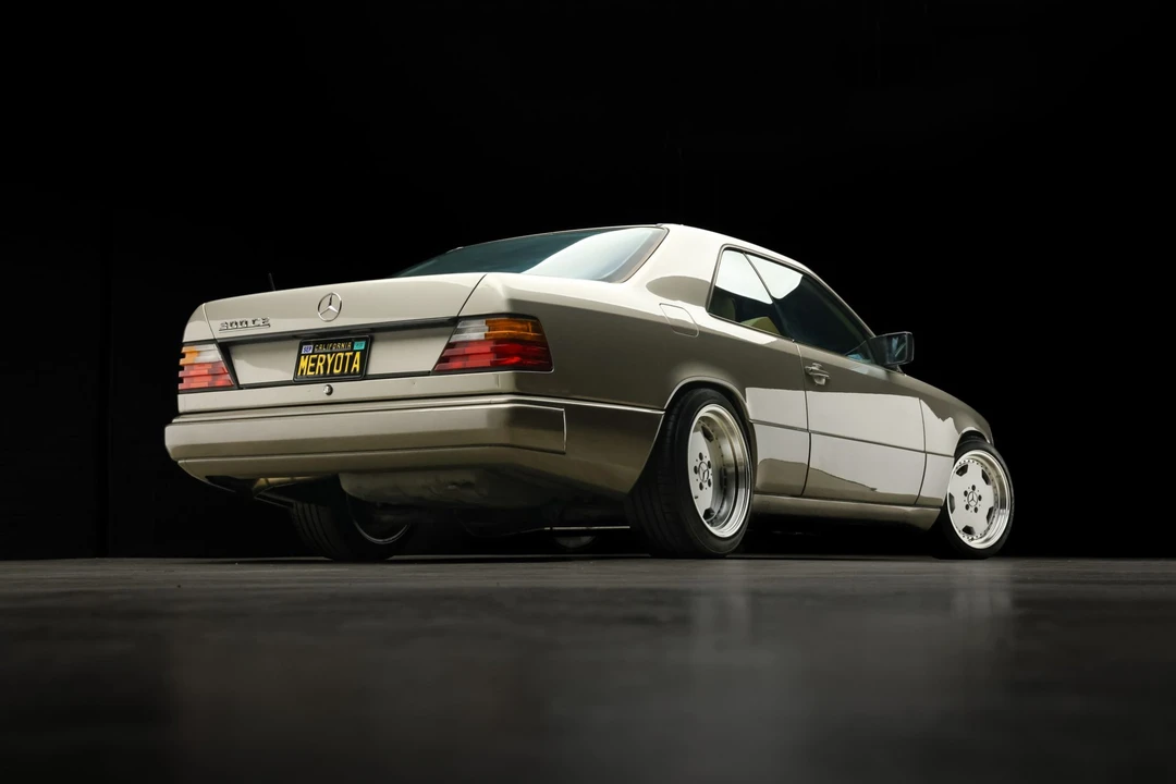 1988 Mercedes-Benz W124 E-Class - Image 18 of 31