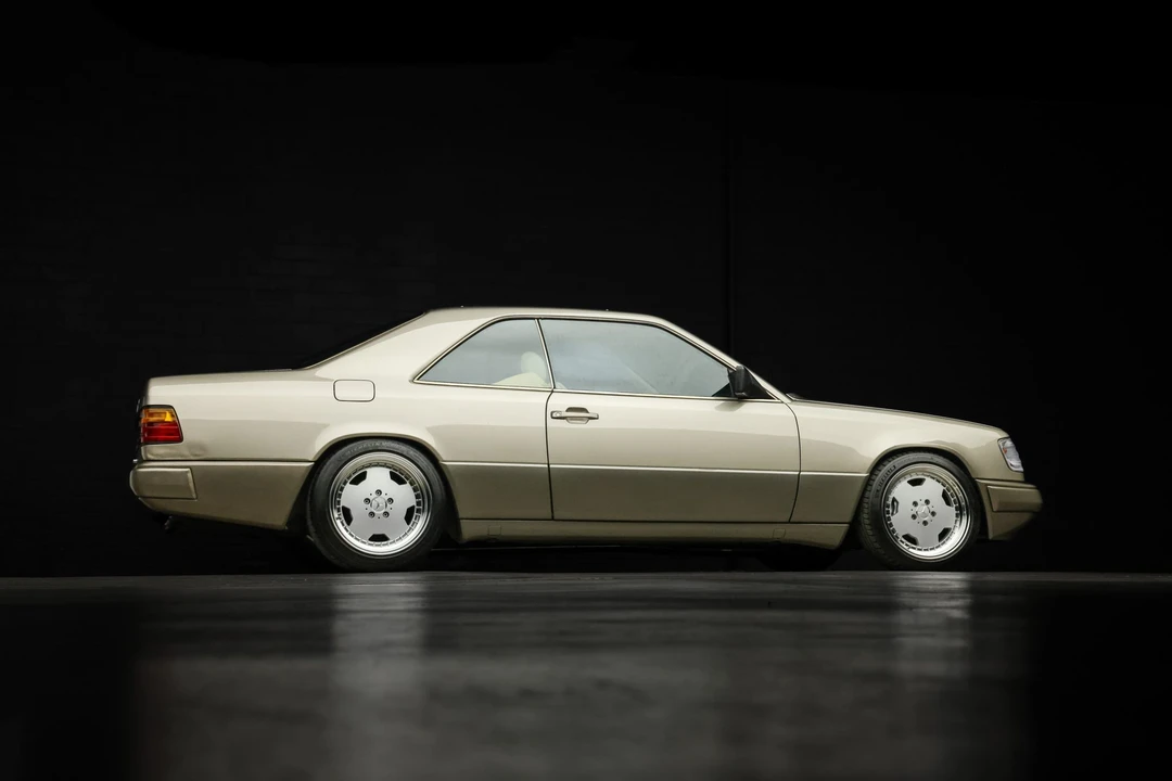 1988 Mercedes-Benz W124 E-Class - Image 15 of 31