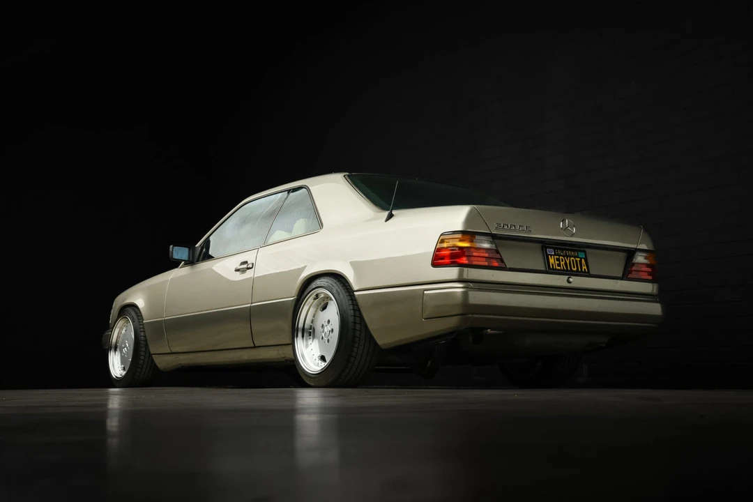 1988 Mercedes-Benz W124 E-Class - Image 22 of 31