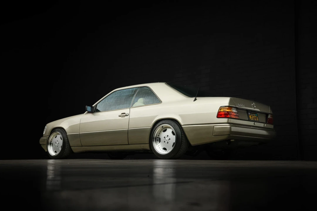 1988 Mercedes-Benz W124 E-Class - Image 24 of 31
