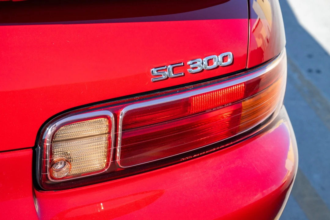1997 Lexus SC400 - Image 12 of 31