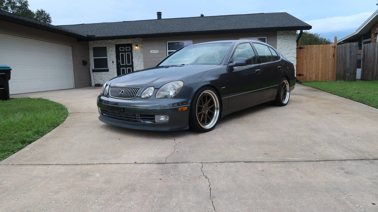 2003 Lexus GS 2nd Gen - Image 2 of 31