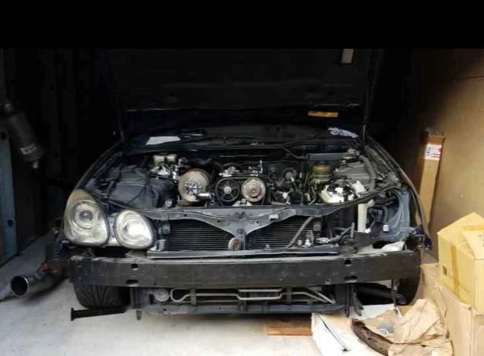 Parts & Memorabilia Engines - Image 2 of 6