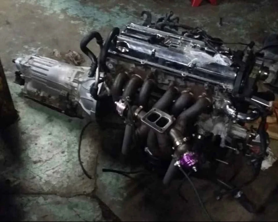 Parts & Memorabilia Engines - Image 6 of 6