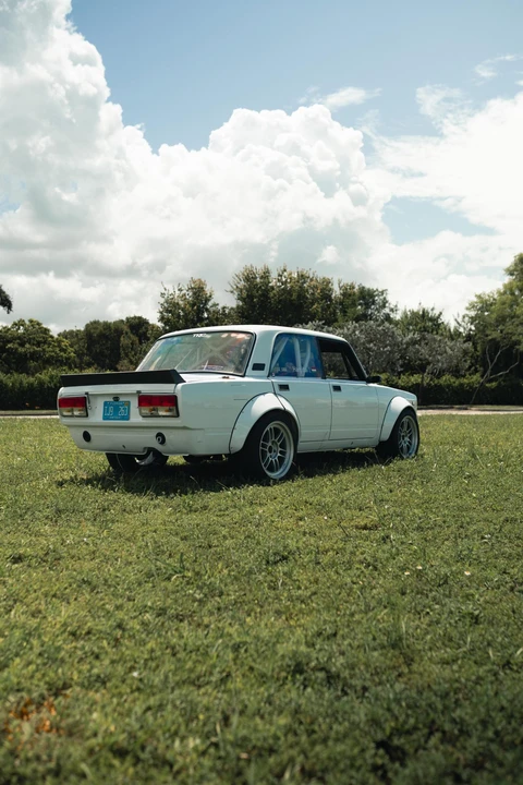 1988 Lada - Image 16 of 31