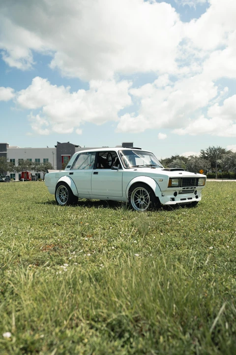 1988 Lada - Image 18 of 31